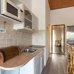 Adel Vendeghaz Guest house 3*