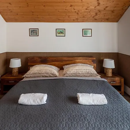 Adel Vendeghaz Guest house Zamardi